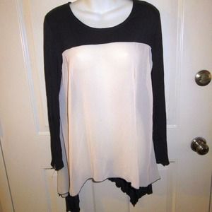 Nicola Antoni Top Large Black Taupe Color Handkerchief Hem Tunic Pullover NWT